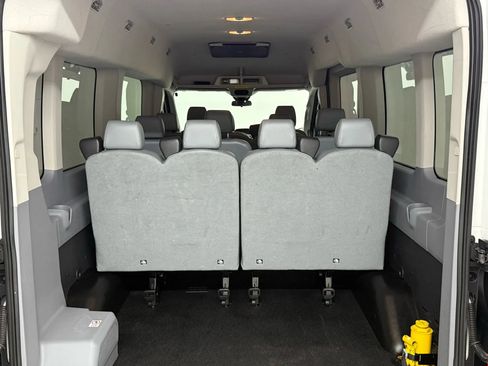 Used 2016 Ford Transit 350 XL image 43