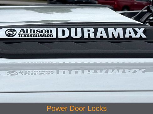 Used 2024 Chevrolet Silverado 2500 LT AWD/4WD image 19