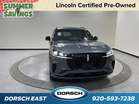Certified 2025 Lincoln Aviator Black Label w/ Jet Appearance Package AWD/4WD image 3