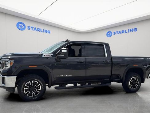Used 2020 GMC Sierra 2500 SLE w/ Preferred Package image 2