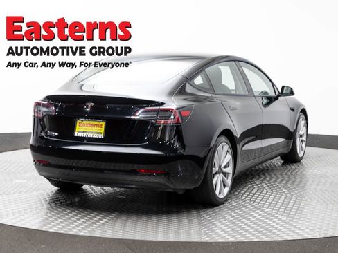 Used 2023 Tesla Model 3 Standard Range RWD image 5