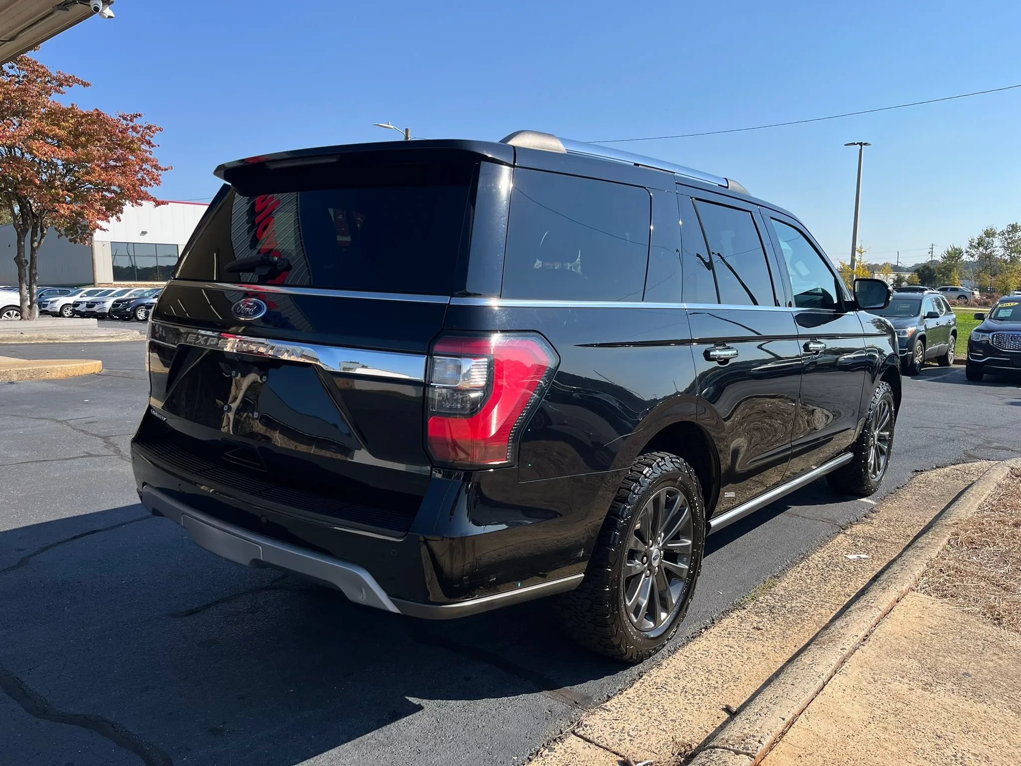 Used 2021 Ford Expedition Limited RWD image 7