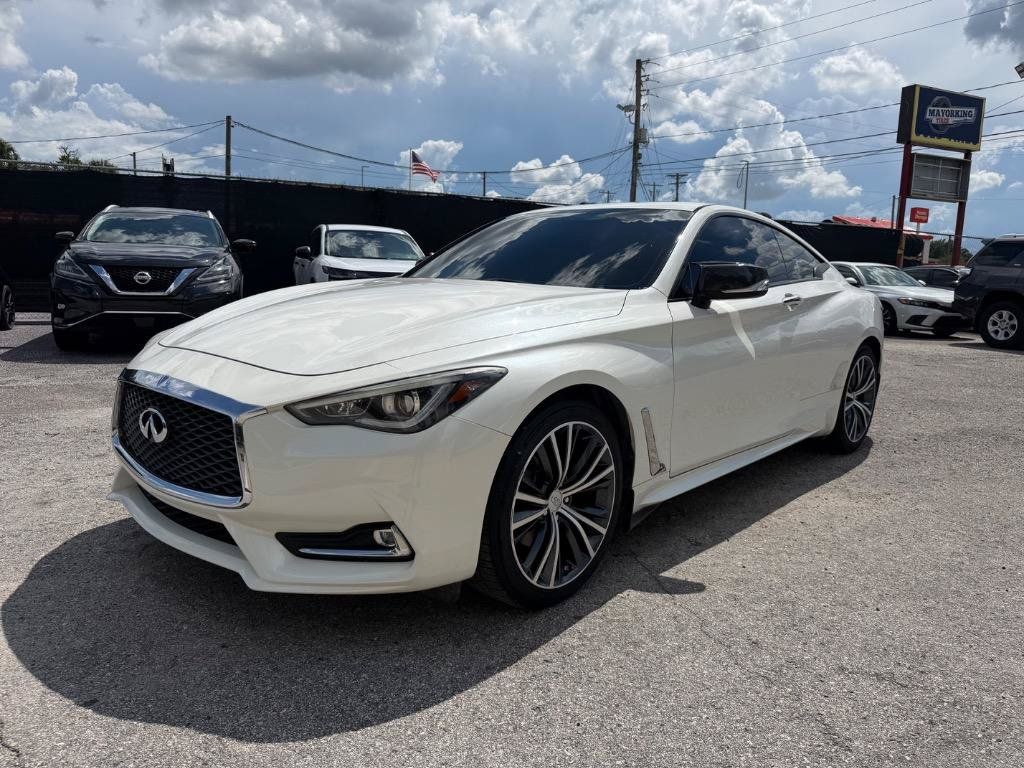 Used 2018 INFINITI Q60 2.0t w/ Sensory Package 2.0T Luxe RWD image 1