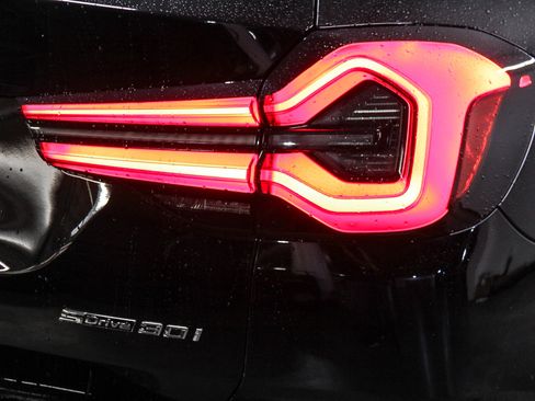 Used 2022 BMW X3 sDrive30i w/ Convenience Package image 7