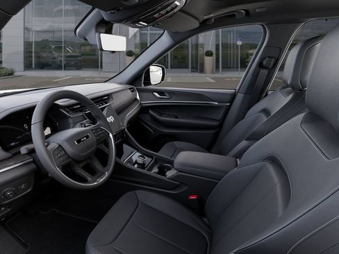 New 2025 Jeep Grand Cherokee Limited w/ Luxury Tech Group II AWD/4WD image 23