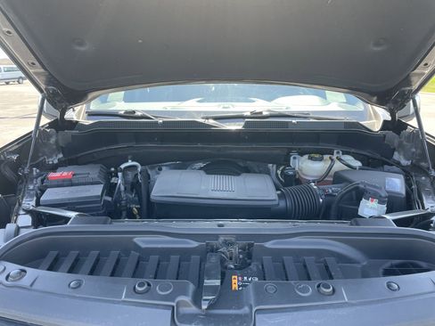 Used 2019 Chevrolet Silverado 1500 LTZ image 25