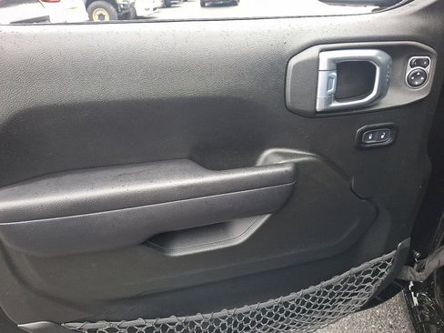 Certified 2021 Jeep Wrangler Unlimited Sport image 22