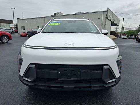 Certified 2024 Hyundai Kona SEL AWD/4WD image 2