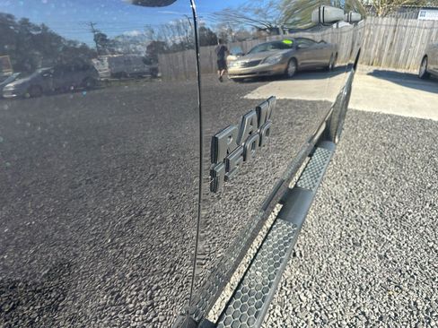 Used 2018 RAM 1500 Express w/ Black Ram 1500 Express Group image 5