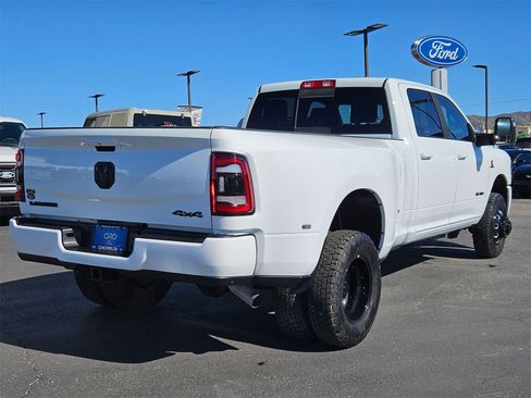 Used 2024 RAM 3500 Laramie w/ Night Edition image 5