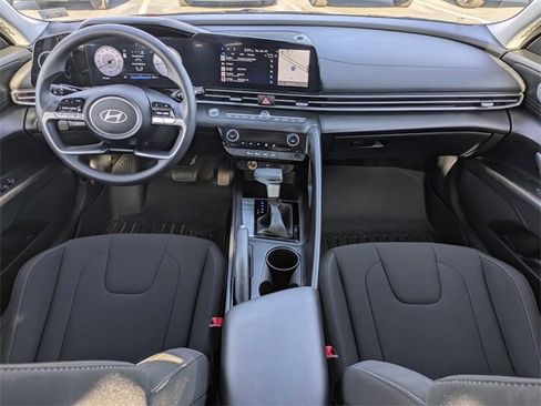 Certified 2024 Hyundai Elantra SEL image 14