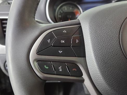 Used 2022 Jeep Cherokee Latitude Lux image 18