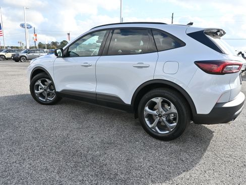 New 2026 Ford Escape ST-Line w/ Tech Pack #1 image 7