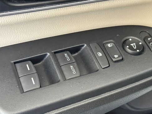 Certified 2019 Honda CR-V EX-L image 13