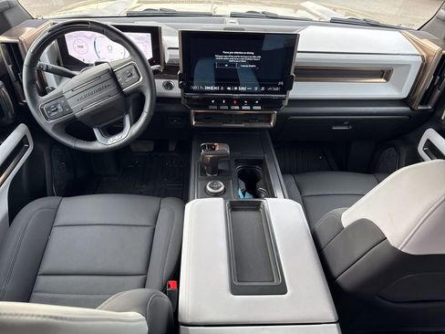 Used 2025 GMC Hummer EV 3X AWD/4WD image 14