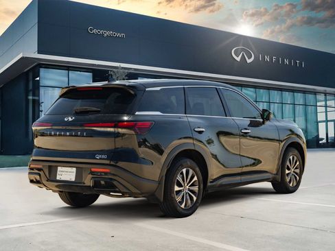 Certified 2025 INFINITI QX60 Pure FWD image 5