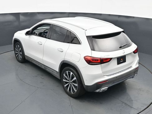 Used 2021 Mercedes-Benz GLA 250 4MATIC image 15