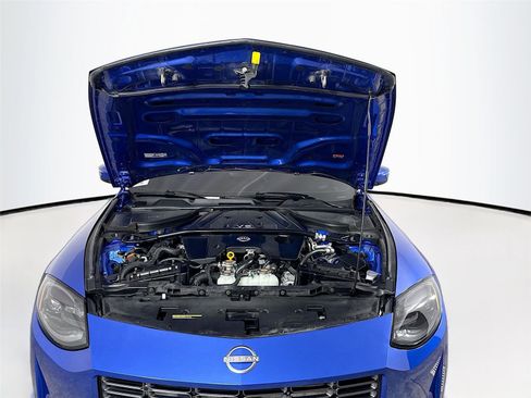 Used 2025 Nissan Z Performance w/ Floor Mat Package RWD image 24