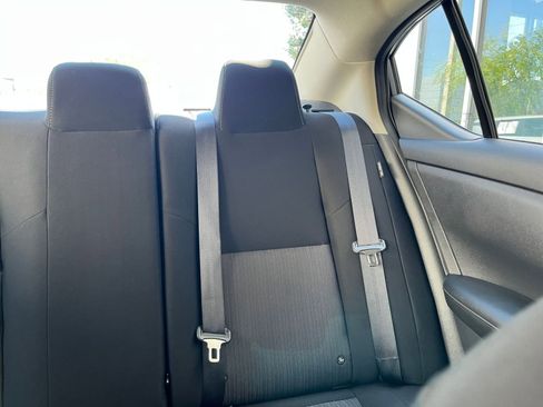 Used 2025 Nissan Sentra SV image 37