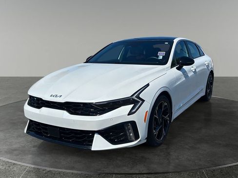Used 2025 Kia K5 GT-Line w/ GT-Line Premium Package FWD image 3