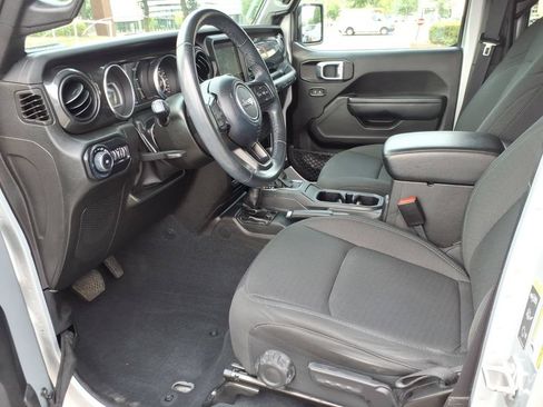 Used 2022 Jeep Wrangler Unlimited Sport AWD/4WD image 10