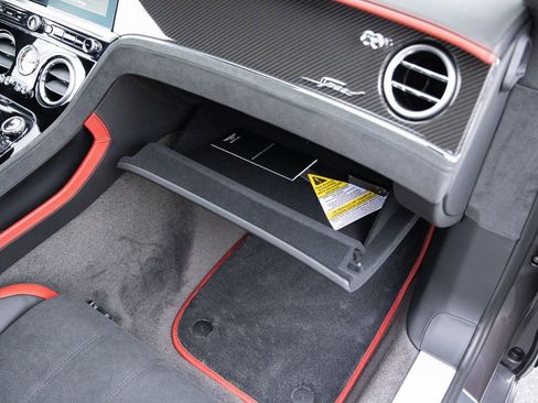Used 2025 Bentley Continental GT Speed image 61