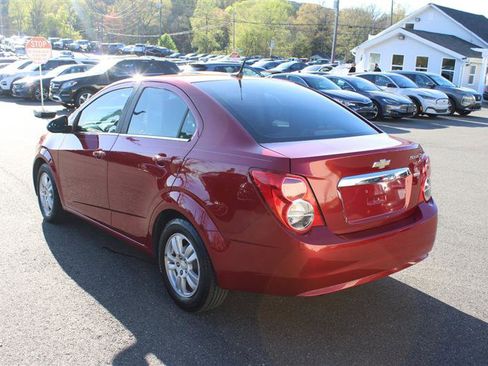 Used 2013 Chevrolet Sonic LT image 5