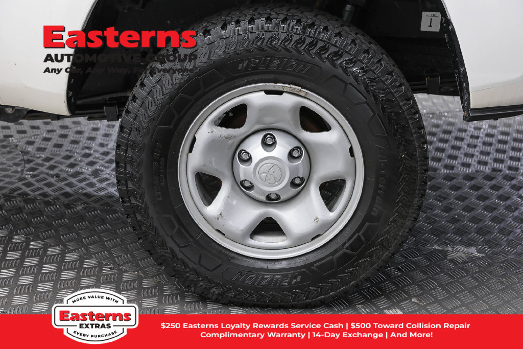 Used 2023 Toyota Tacoma SR RWD image 9