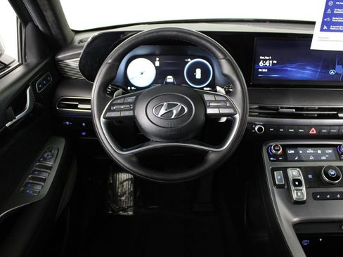 Used 2023 Hyundai Palisade Calligraphy w/ Cargo Package image 7