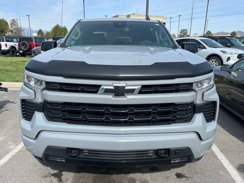 Used 2025 Chevrolet Silverado 1500 RST image 2