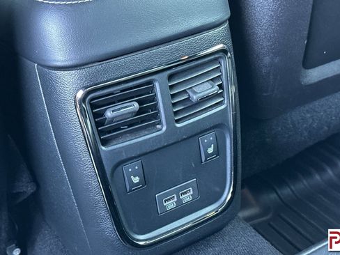 Used 2022 Dodge Charger SRT Hellcat w/ Harman/Kardon Audio Group image 15