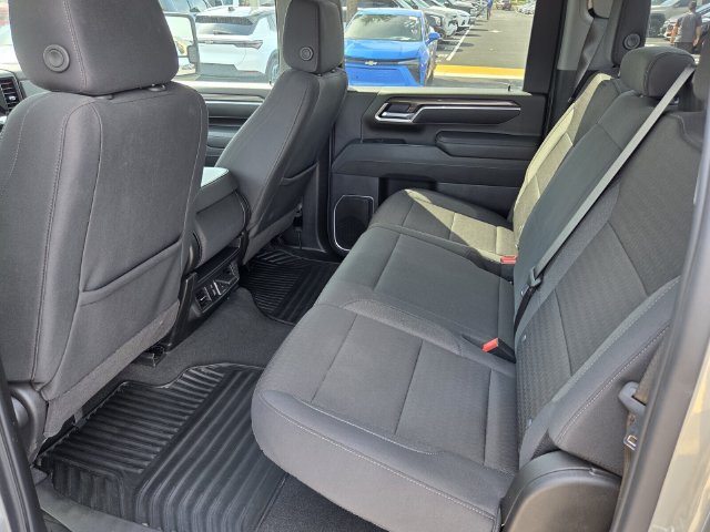 Used 2026 Chevrolet Silverado 2500 LT AWD/4WD image 8