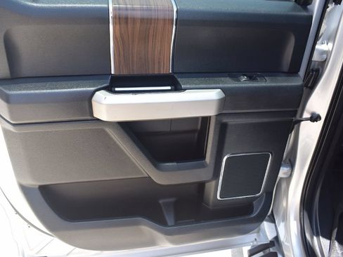 Used 2016 Ford F150 Lariat AWD/4WD image 10