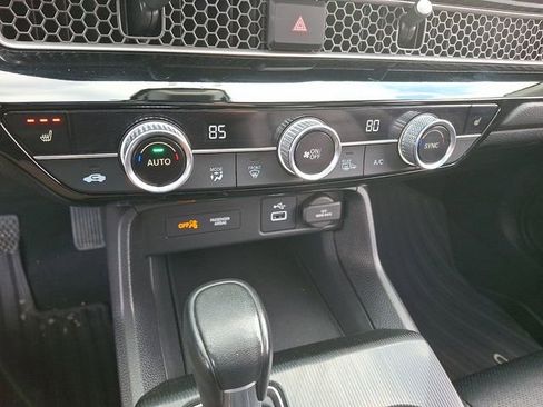 Used 2024 Honda Civic EX-L image 16