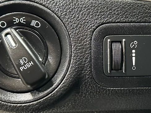 Used 2014 Dodge Journey R/T w/ Flexible Seating Group image 24