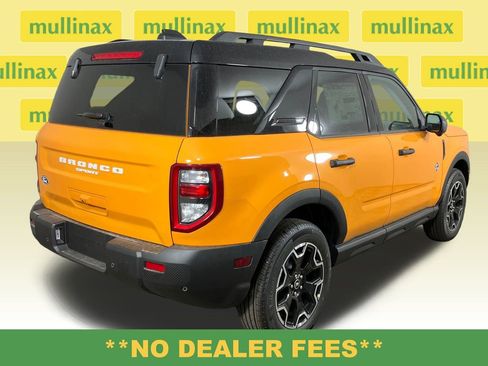 New 2026 Ford Bronco Sport Outer Banks w/ Outer Banks Tech Package+ AWD/4WD image 4