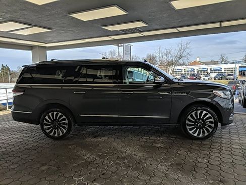 Certified 2022 Lincoln Navigator L Black Label image 4