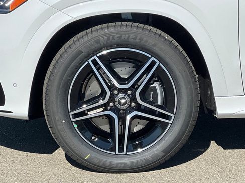 New 2026 Mercedes-Benz GLE 450 4MATIC image 11
