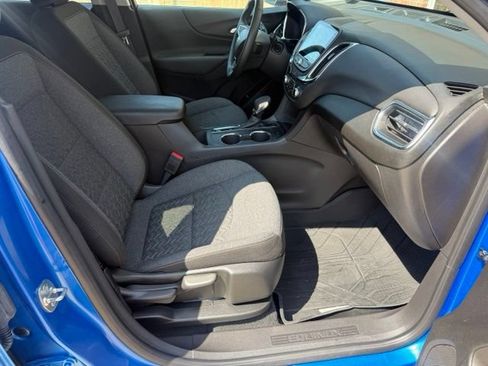 Used 2024 Chevrolet Equinox LT AWD/4WD image 23