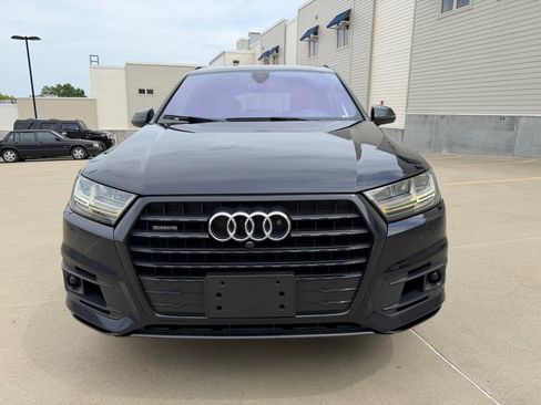 Used 2017 Audi Q7 3.0T Prestige w/ Prestige Package AWD/4WD image 2