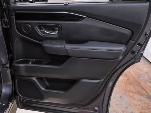 Used 2024 Honda Pilot EX-L image 28