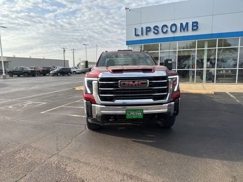 Used 2024 GMC Sierra 2500 SLE w/ SLE Convenience Package AWD/4WD image 3