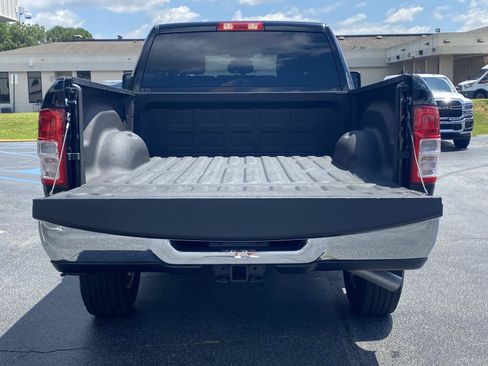 Used 2024 RAM 2500 Big Horn w/ Bed Utility Group AWD/4WD image 7