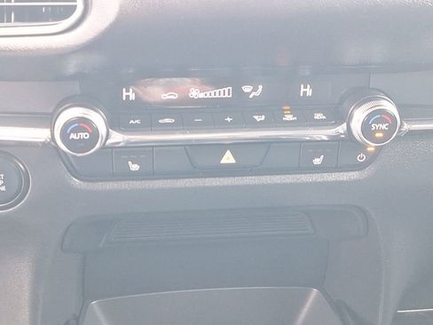 Used 2024 MAZDA CX-30 AWD 2.5 S w/ Premium Package image 36