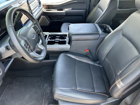 Used 2025 Ford F250 Lariat AWD/4WD image 17