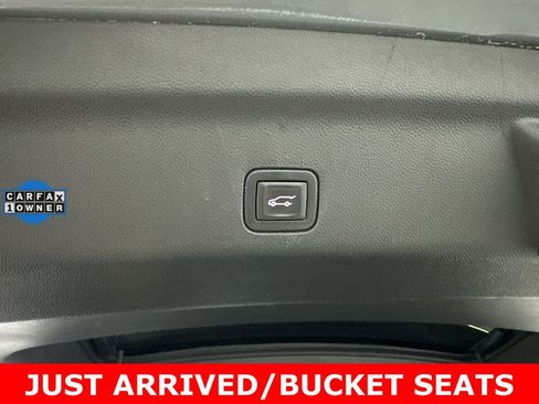 Used 2023 GMC Yukon SLT image 21