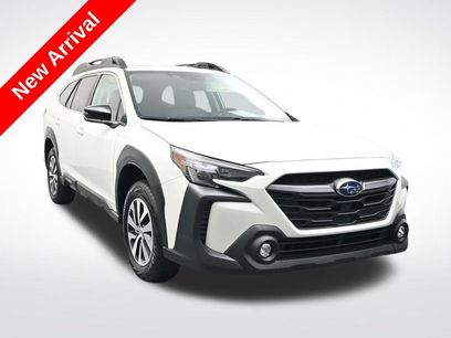 Used 2025 Subaru Outback Premium w/ Popular Package #1