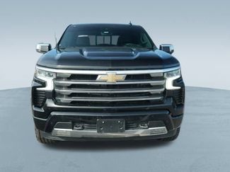 Used 2024 Chevrolet Silverado 1500 High Country video 2
