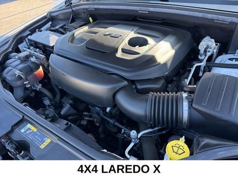 Used 2022 Jeep Grand Cherokee Laredo X AWD/4WD image 28