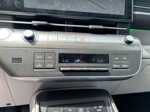 New 2026 Hyundai Kona SEL Premium FWD image 25
